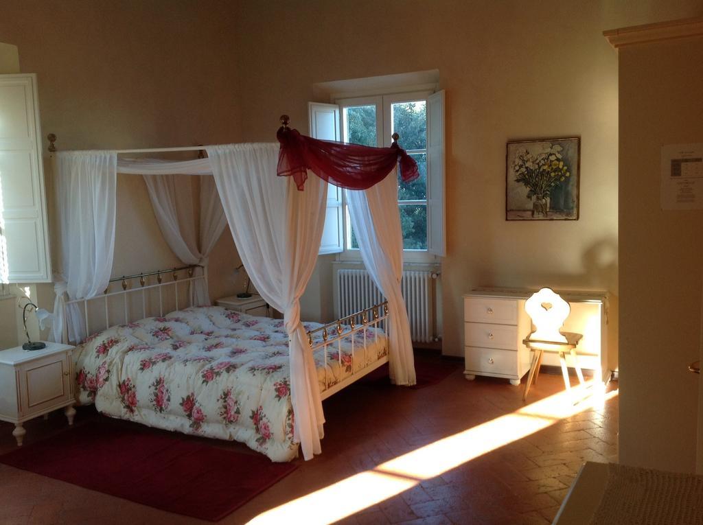 Villa Conti Fauglia Phòng bức ảnh